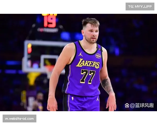 浓眉核心表现解析及其对湖人潜在东契奇交易合理性的影响