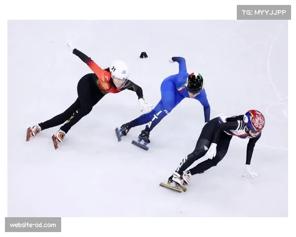 短道速滑女子1500米决赛 选手体能分配策略研究